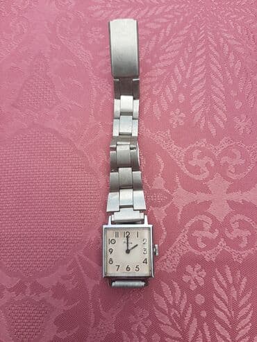 carl f. bucherer satovi: Zenski sat Lurc ispravan sat je mehanicki na navijanje sat je — 3