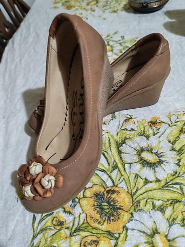 baletanke zenske: Ženske cipele na malu platformu/wedge potpeticu – Donna Style - Boja — 2