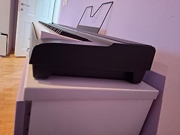 Na prodaju električni klavir, MEDELI SP201, korišćen godinu dana — 6