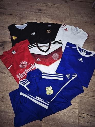 capelli dres: Original sport majice po komadu 500 din duks 1200 din — 1
