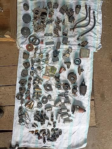 Auto delovi sa slike,program - fića,kec cena je za sve sa slike 4000 na lalafo.rs Auto delovi sa slike,program - fića,kec cena je za sve sa slike 4000