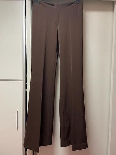 pantalone push up: Elegantne ženske pantalone – braon - Kroj: niski struk, široke — 4