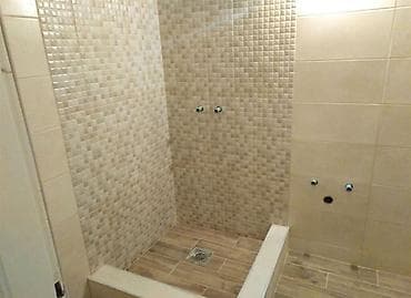 Fashion, Health & Beauty: Profesionalni keramičar radi postavljanje svih vrsta pločica oblaganje — 2