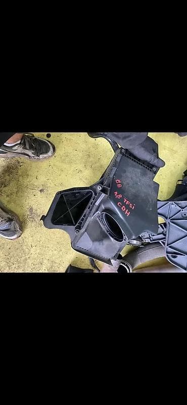 cerade za auto: AUDI A4 A5 Q5 1.8 2.0 TFSI KUCISTE FILTERA VAZDUHA | Audi a1 a3 a4 — 3