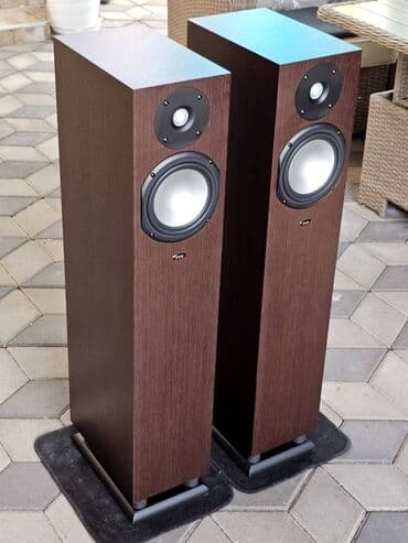 Computers, Laptops & Tablets: Chario Syntar 530 Kao novo, Italijanski High End. Bas vufer se — 6