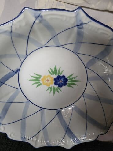 Kompleti posuđa: Cinija nova velika porcelanska iz 80ih. Masivna cinija,sve na njoj — 3