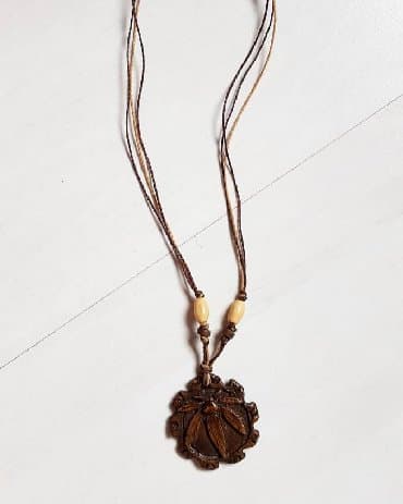 kofer sa šminkom dm: Pendant necklace, Handmade, Material: Wood — 2