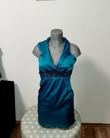 Kape i aksesoari: Tirkizna haljina sa kristalima s m vel
 Slike sve govore — 5