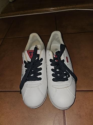 velicine patika: Sportske patike Tommy Hilfiger - Model: niskoprofilne patike sa — 1