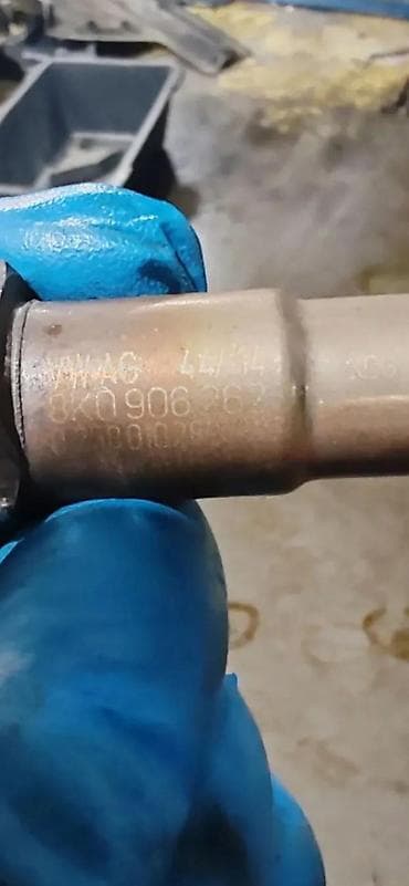rosule ili rolsue: AUDI Q5 DELOVI 08-16 SENZOR TEMPERATURE LAMBDA SONDA 8R09062 | Audi — 3