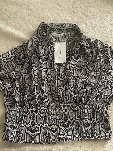 pull and bear torbe: Terranova ženska košulja – model sa zmijskim (snake) printom - Brend — 3