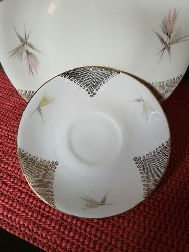 porcelanske solje za caj: Set porcelanski 70te. Porcelanski set. nigde — 9