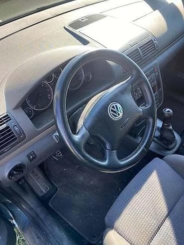 Kompletan auto u delovima: TAPACIRI ZA VOLKSWAGEN SHARAN OD 2001. DO 2005. GOD. | Polovni — 4