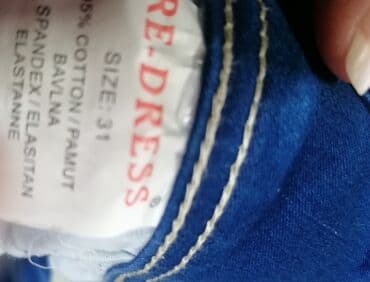 pantalone od vestacke koze: Prelepe farmerice
Kao nove
Vel 31
Povoljno — 8