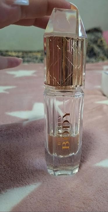 mona mini torbice: Burberry Body – Eau de Parfum, 4.5 ml (mini) - Originalni ženski EDP — 2