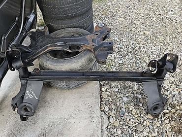 volan za golf 2: PREDNJI ZADNJI MOST LIMUZINA ZA VOLKSWAGEN GOLF 4 — 1