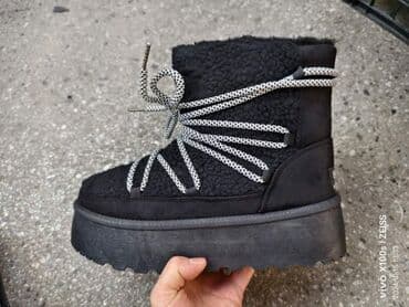 Ugg obuća: Ugg čizme, bоја - Crna, 37 — 1