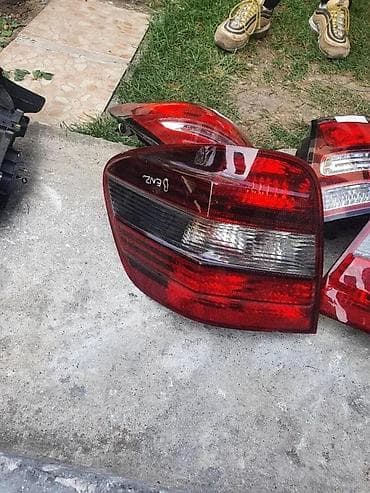 mercedes kompresor: DESNI STOP MERCEDES ML | desni stop mercedes ml — 2