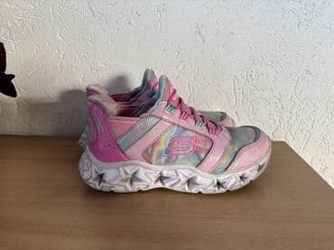 čarobne zvučne priče 2: Dve novogodisnje zvucne knjigice za decu,jedna je 800dinara,knjigici — 10