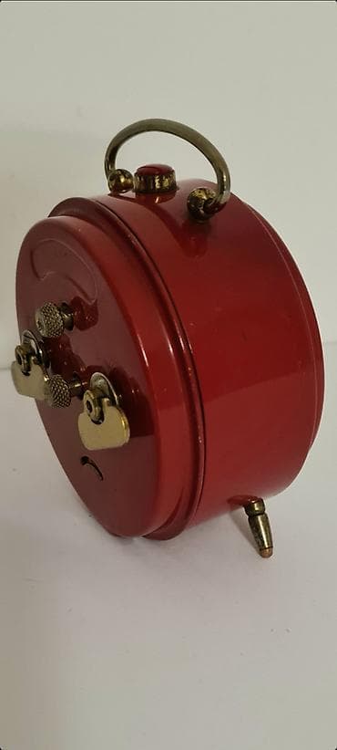 Tools & Equipment: ★ Na prodaju lep, crveni nemački kolekcionarski sat-budilnik stare — 3