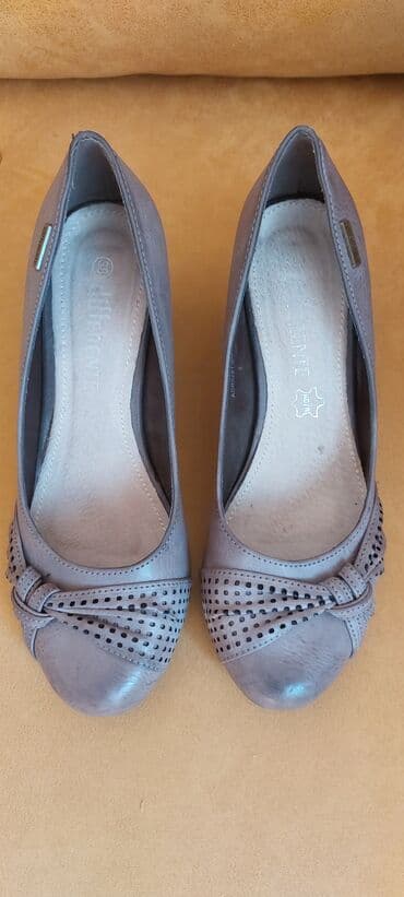 Pumps, Differente, 38