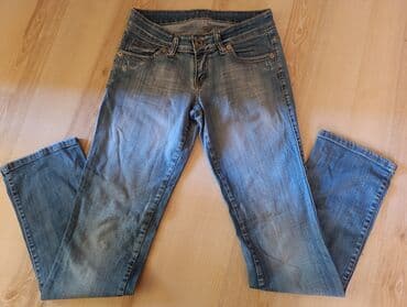 pantalone od vestacke koze: Farmerke vel.30
odlicne — 5