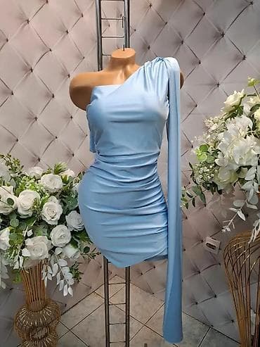 Haljine: Elegantna asimetrična mini haljina s jednim ramenom i dugim spuštenim — 5