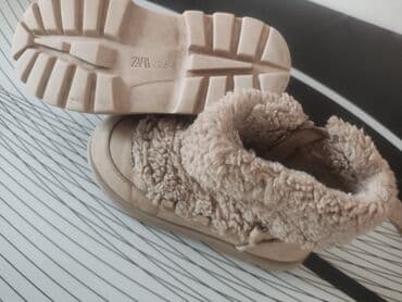 Dečija obuća: Ugg čizme, Zara, Veličina - 26 — 2
