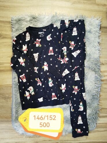 Donji delovi trenerke: Disney, Komplet pidžama, 128-134 — 2