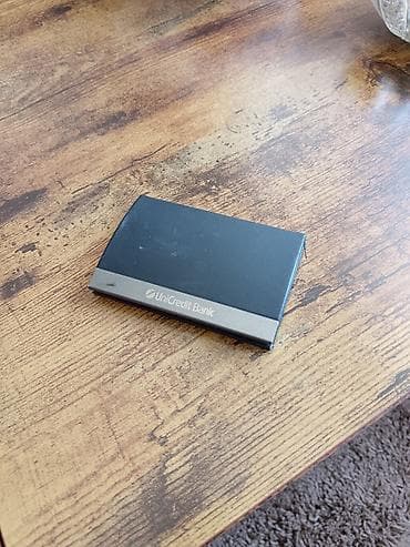 Futrola za vizit karte – UniCredit Bank brendirana - Elegantna