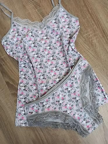 Pamucni komplet
Velicinna L
500 rsd ✨ na lalafo.rs Pamucni komplet
Velicinna L
500 rsd ✨