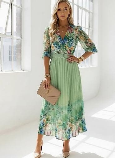 springfild haljine: 💛Elegantna plisirana midi haljina s cvetnim printom
3000 din — 2