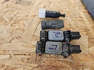 renault clio airbag: SENZOR ZA RENAULT CLIO OD 2001. DO 2003. GOD — 2
