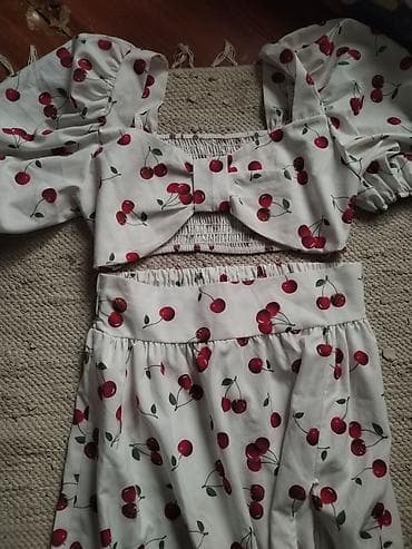 Ženska odeća: Kompletić jećdnomobučen — 4