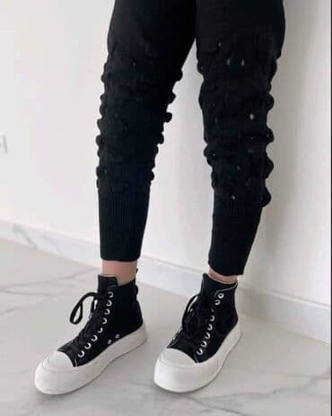 gerry weber cena: Trikotazni komplet
Cena:2200din — 4