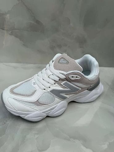 papuce leon: NB A klasa
36-45 
4500din. 
SS — 2