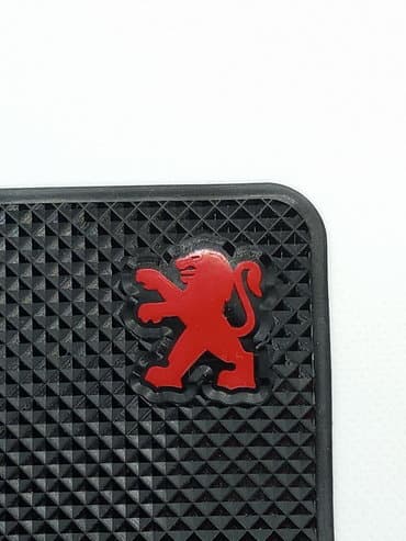 teretne gume 13 c: Neklizajuća podloga PEUGEOT PEUGEOT gumena neklizajuća podloga — 7