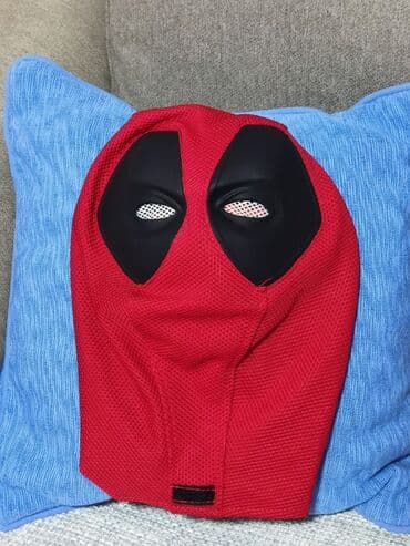 igračke od kartona: Deadpool maska odlican materijal, predvidjena je za osobe sa užom — 1