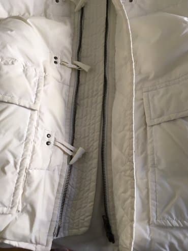 bele pantalone zara: Sorbino bela perjana jakna veličina l. Na kragni je pravo krzno koje — 8