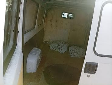 Sweatpants: Fiat Ducato furgon – beli, zatvoreni tovarni kombi. Ključne — 6