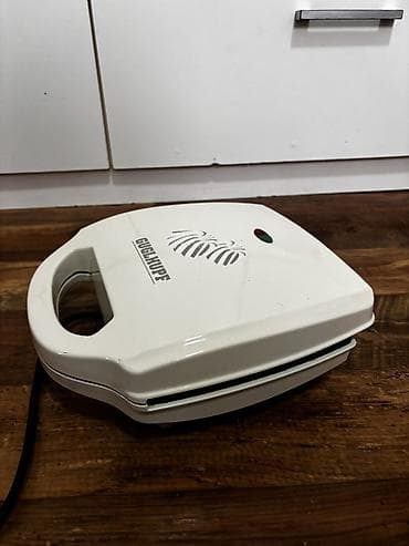 bajt za usb kabl: Aparat za mini kuglof kolače je potpuno ispravan i u odlicnom stanju! — 8