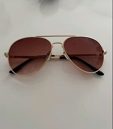 Kaiševi: Sunčane naočare - Sportski model: pravougaone polu-rimleš (ravan — 3