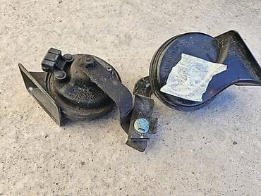 usb za kola: SIRENA ZA VOLKSWAGEN PASSAT B5 — 3