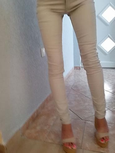 Pantalone h&m, nude boje, nove! Vel xs. Odlicne. Saljem post