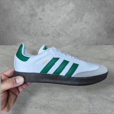 stradivarius jakna sa krznom: Trainers, size - 46 — 4