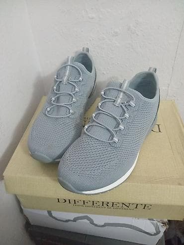 velike patike: Sive sportske patike – lagane i prozračne - Gornjište: pleteni (mesh) — 2