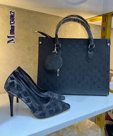 pull and bear obuca: Louis Vuitton, L, bоја - Crna — 1