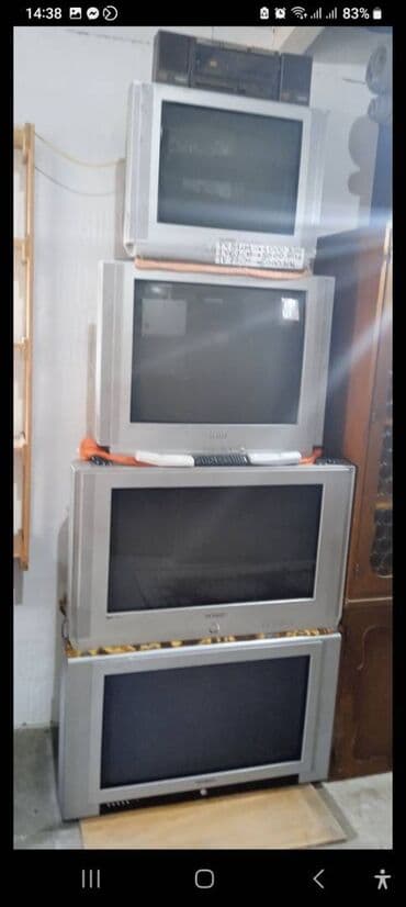 Televizori ispravni kockasti 3500din