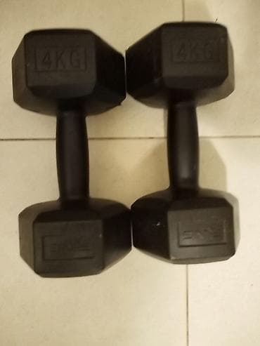 Bicycles: Par bučica od 4 kg - Set: 2 komada - Težina: 4 kg po bučici (ukupno 8 — 1