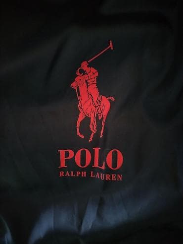 Kaputi i mantili: Muški pufnast prsluk bez rukava, crne boje. Detalji: - Visoki kragn i — 6